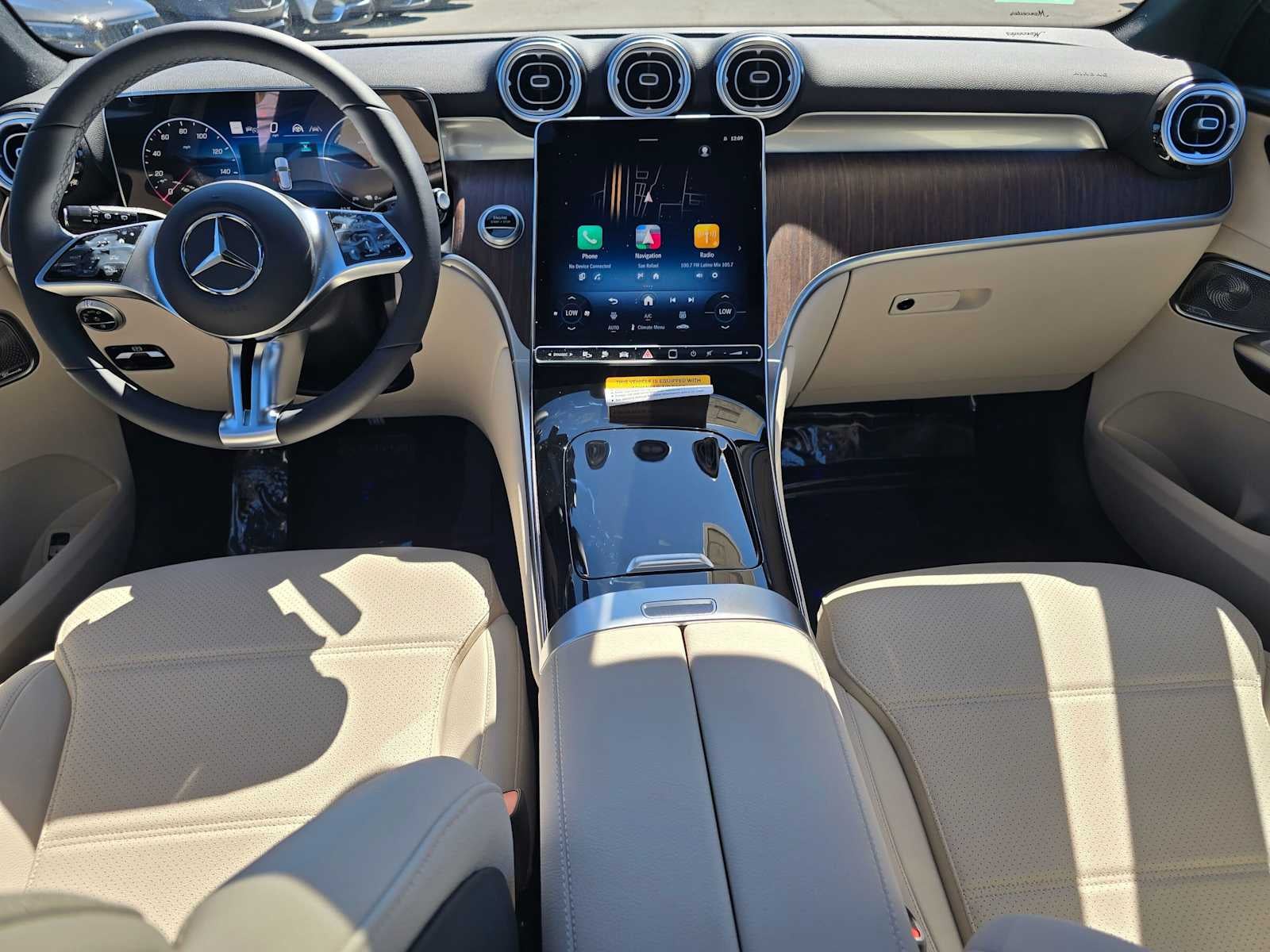 2027 Mercedes-Benz GLC 350e 4MATIC® SUV