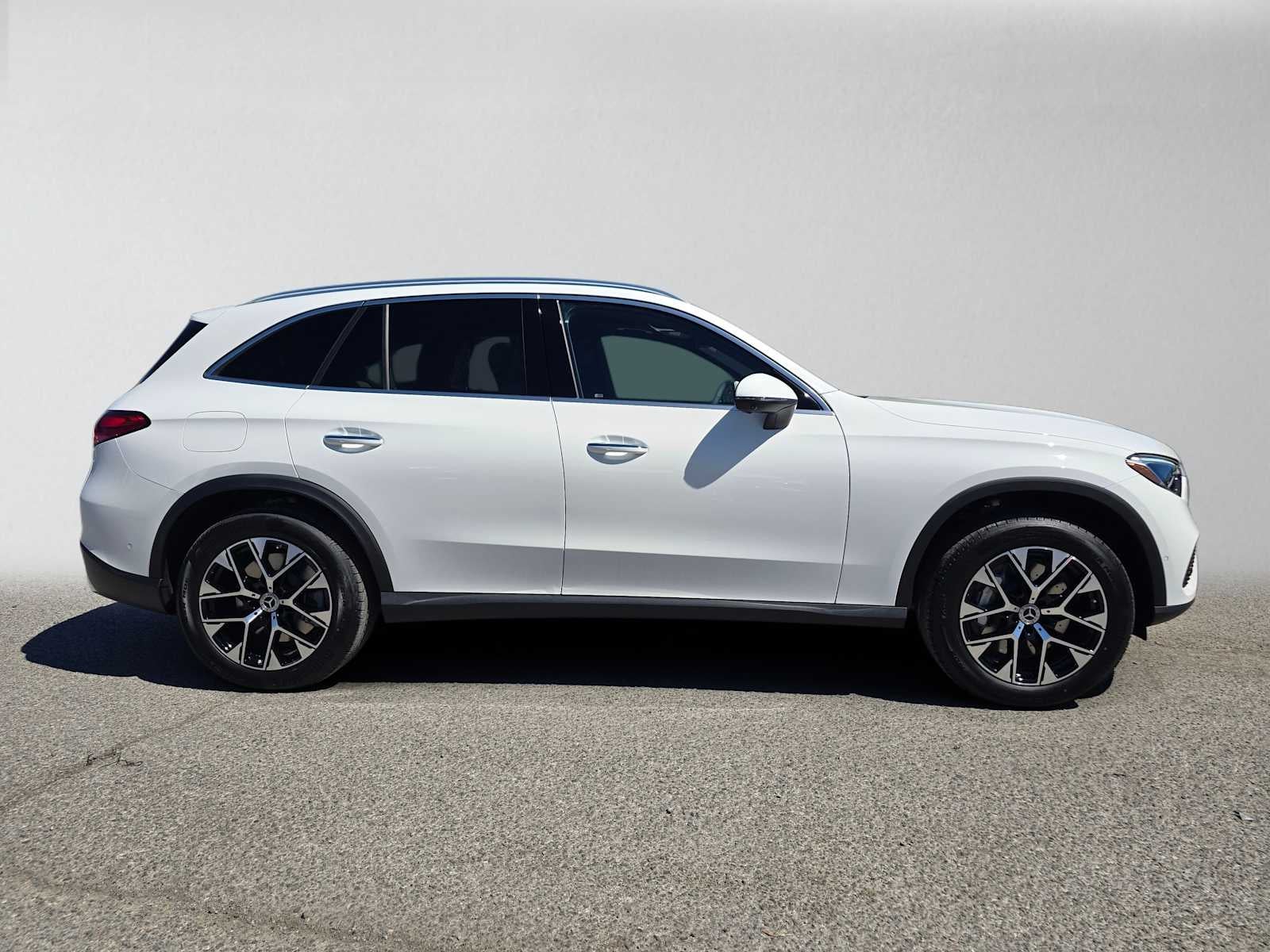 2027 Mercedes-Benz GLC 350e 4MATIC® SUV