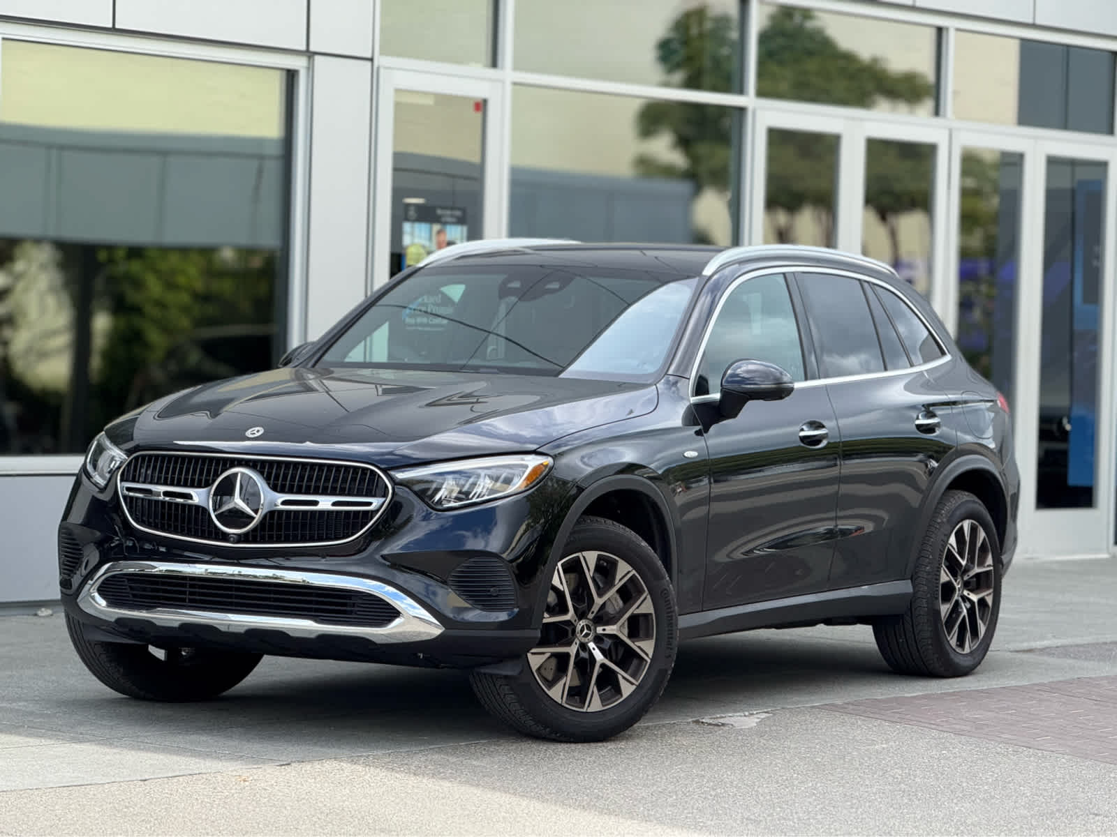 2025 Mercedes-Benz GLC 350e 4MATIC® SUV