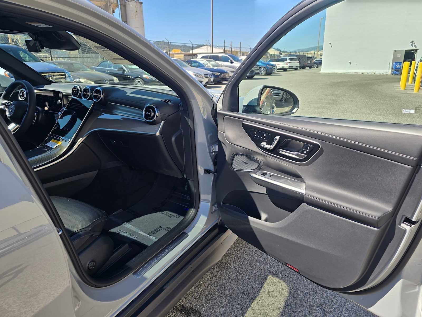 2026 Mercedes-Benz GLC 350e GLC 350e