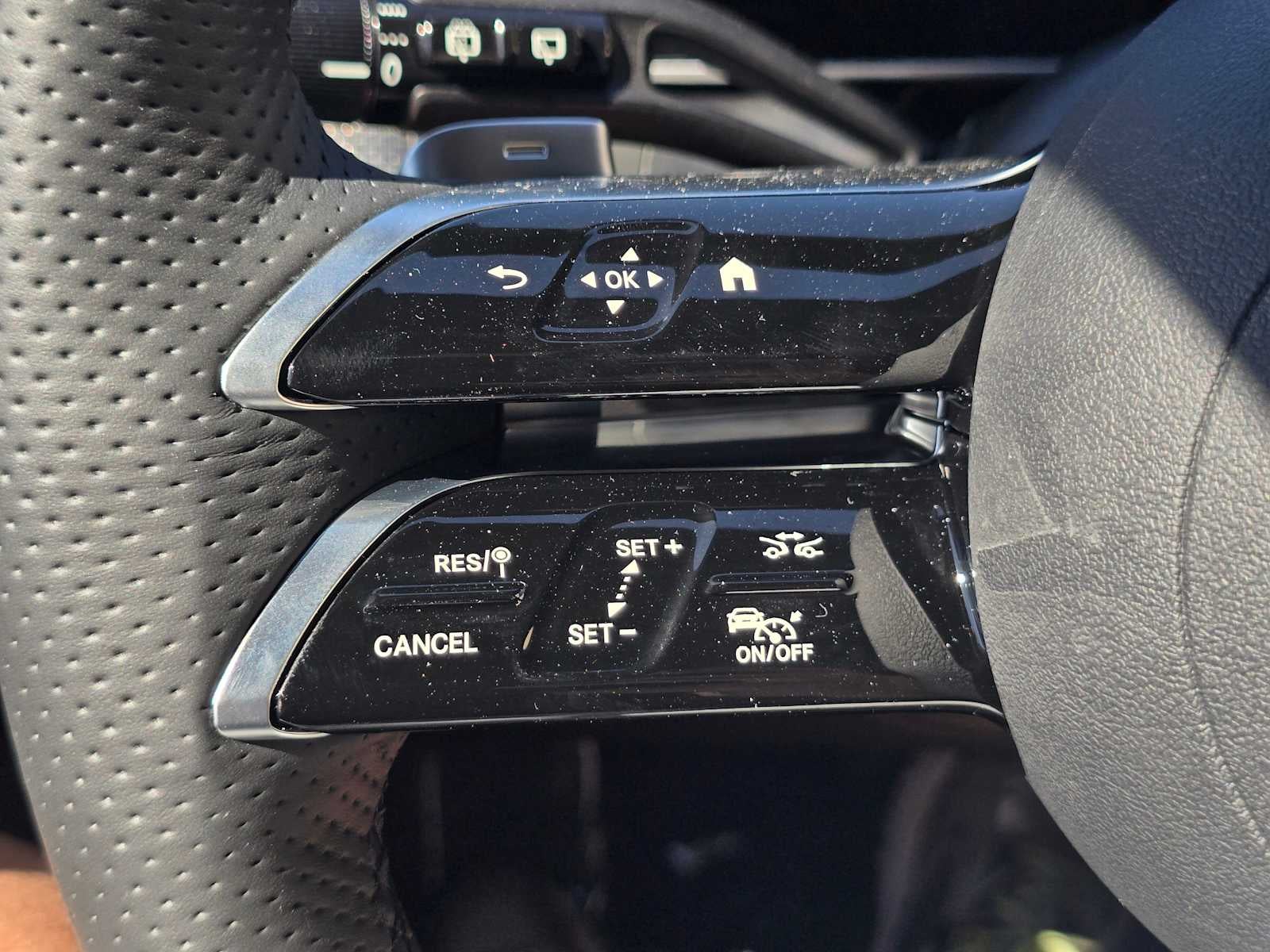 2026 Mercedes-Benz GLC 350e GLC 350e