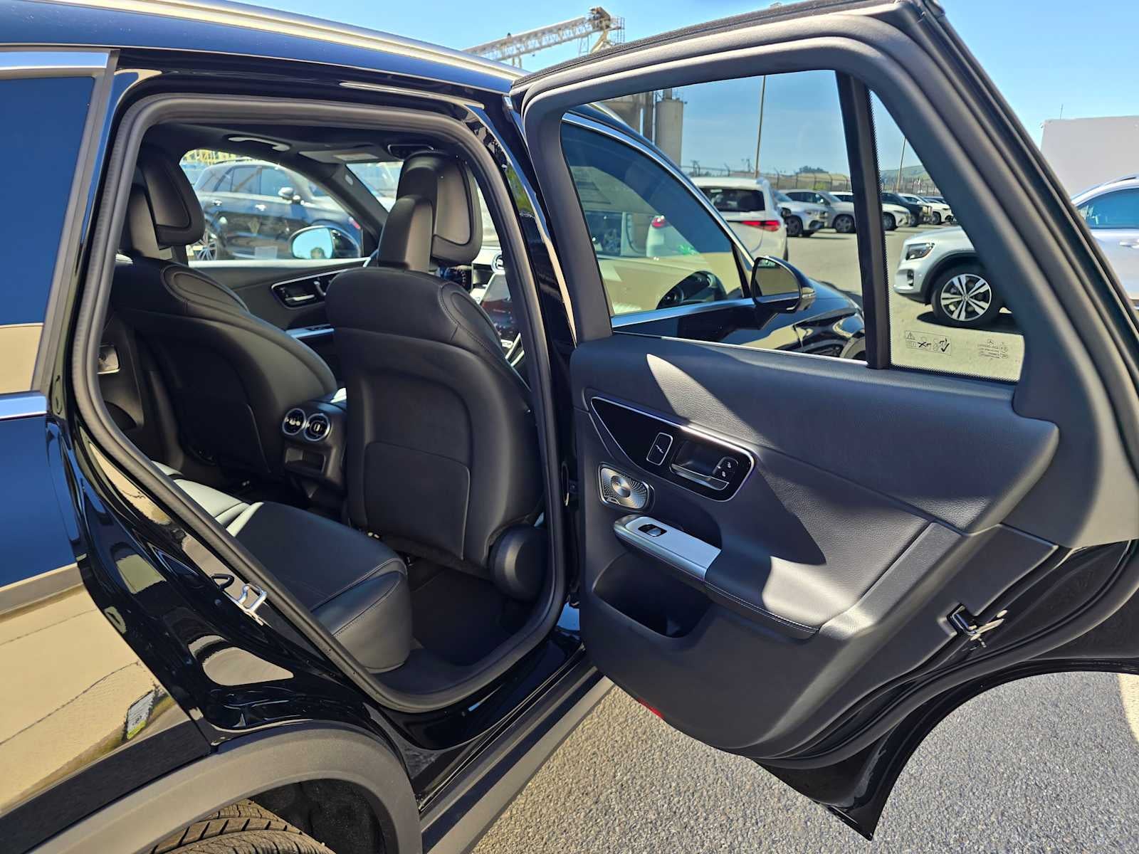 2026 Mercedes-Benz GLC 350e 4MATIC® SUV