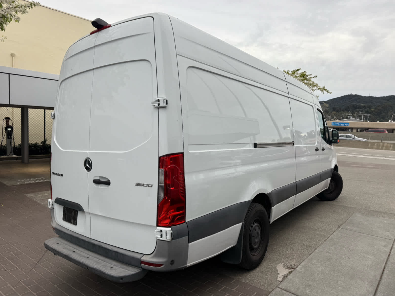2021 Mercedes-Benz Sprinter 2500 High Roof V6 170" RWD