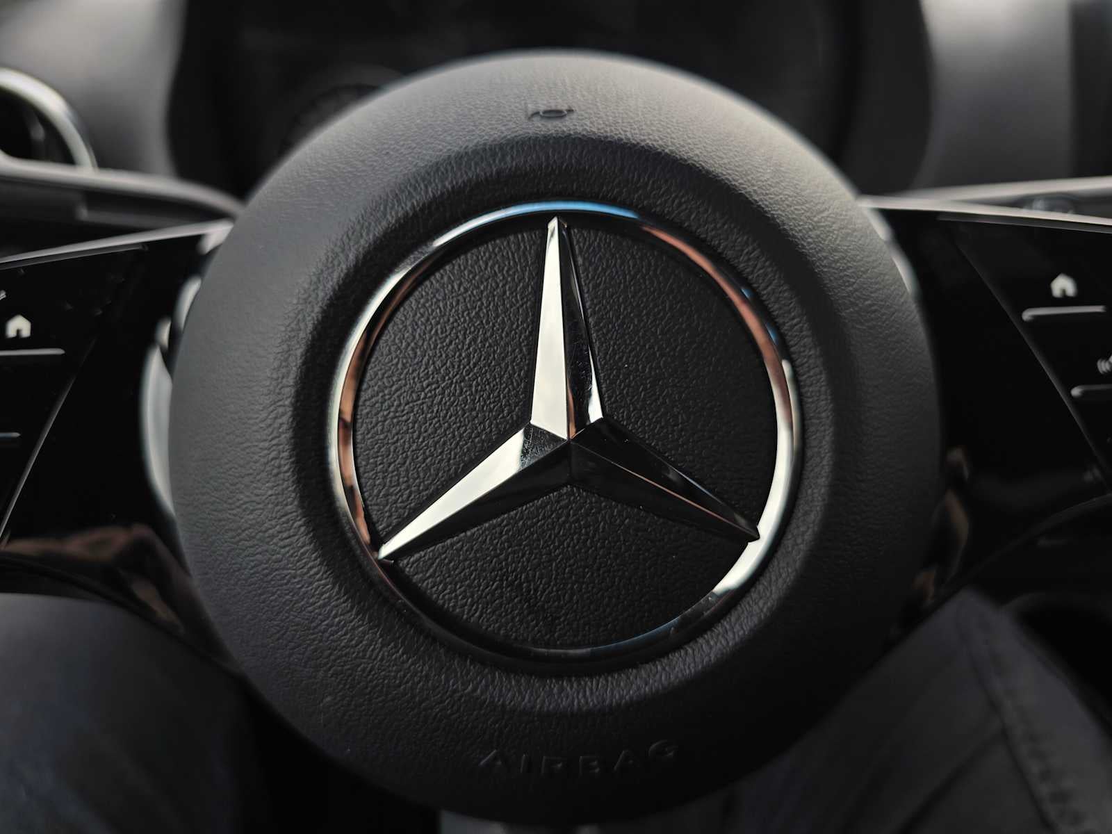 2025 Mercedes-Benz Sprinter Cargo Van 2500 Standard Roof I4 Diesel 144 RWD