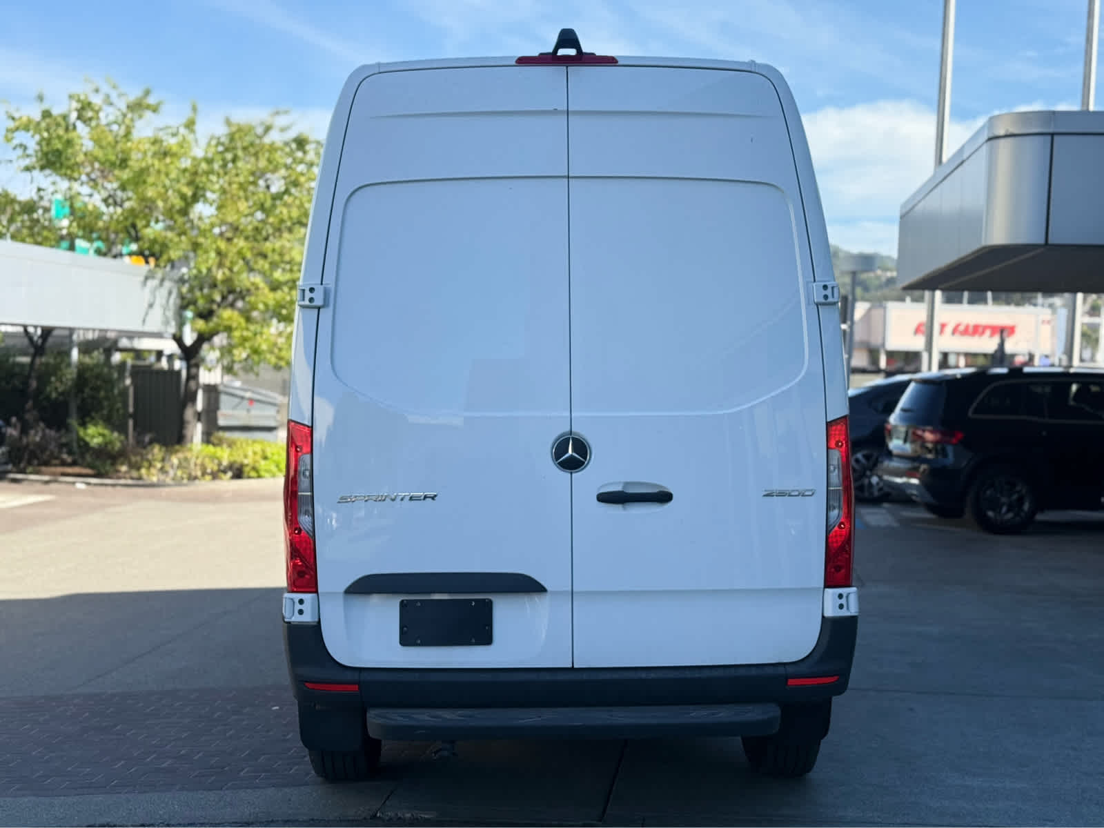 2025 Mercedes-Benz Sprinter Cargo Van 2500 Standard Roof I4 Diesel 144" RWD