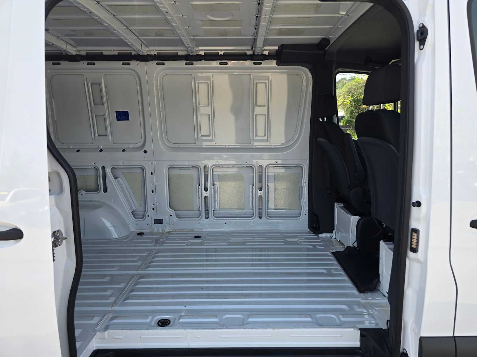 2025 Mercedes-Benz Sprinter Cargo Van 2500 Standard Roof I4 Diesel 144 RWD