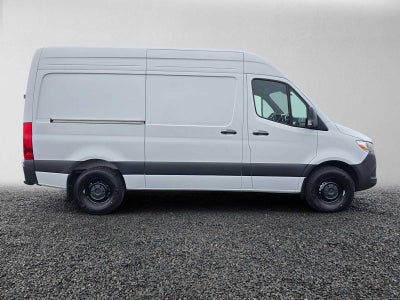 2026 Mercedes-Benz Sprinter 2500 Standard Roof I4 Diesel 144 RWD