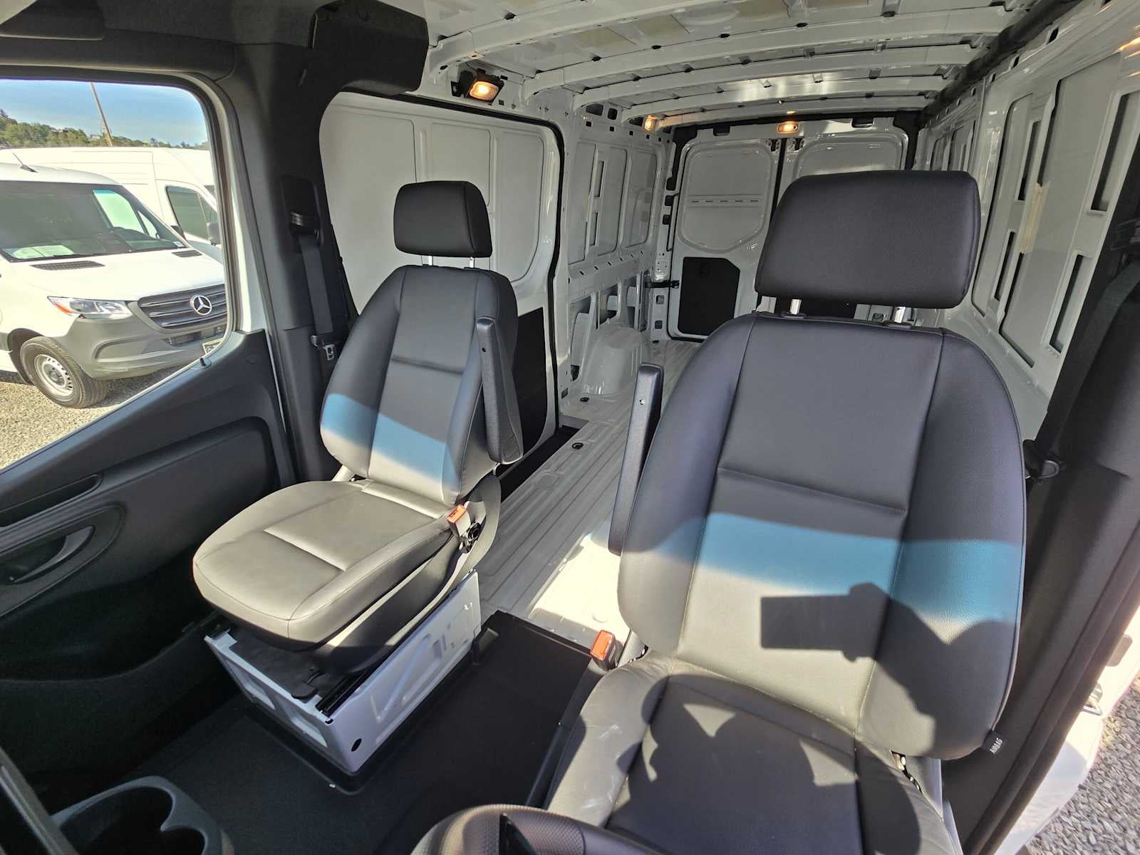 2025 Mercedes-Benz Sprinter Cargo Van 2500 Standard Roof I4 Diesel HO 144 RWD