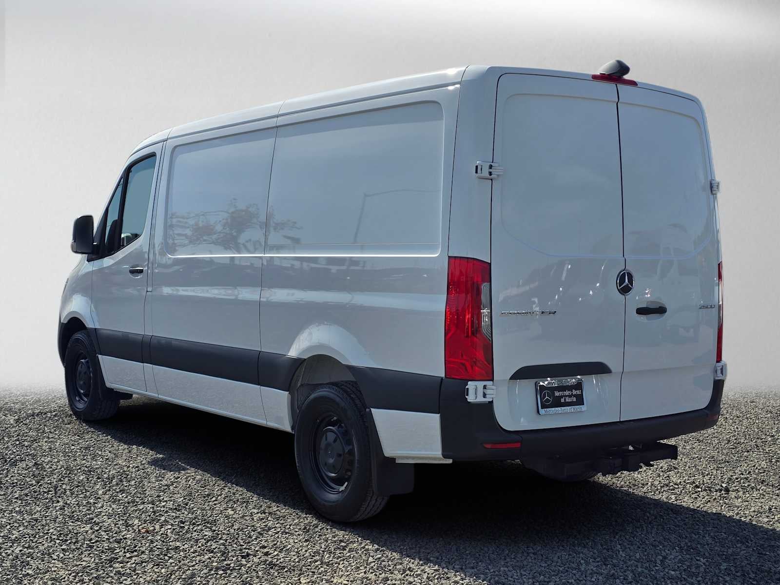 2025 Mercedes-Benz Sprinter Cargo Van 2500 Standard Roof I4 Diesel HO 144 RWD