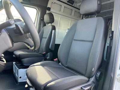 2023 Mercedes-Benz Sprinter 1500 Standard Roof I4 Gas 144" RWD