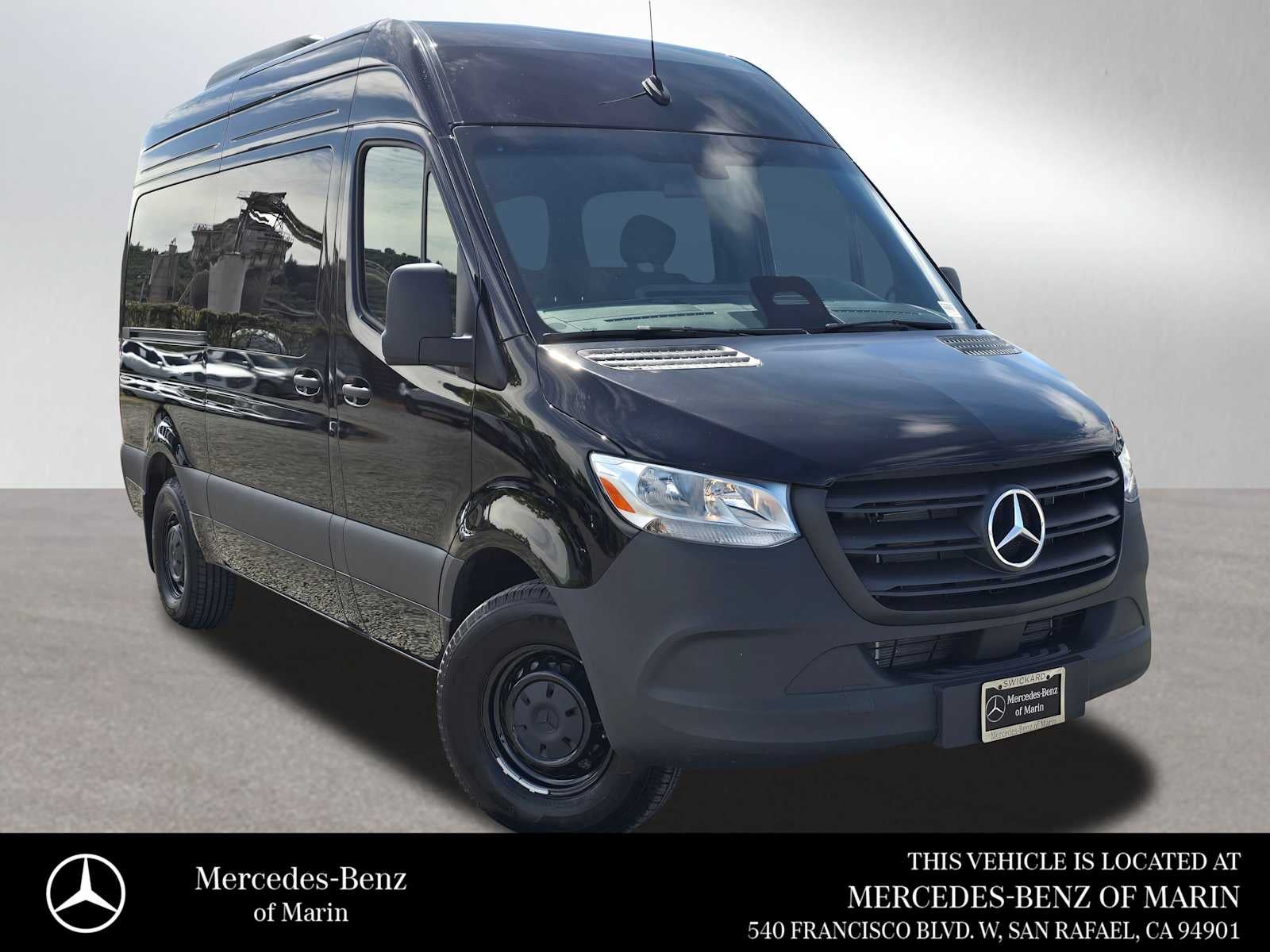 2025 Mercedes-Benz Sprinter Passenger Van 2500 Standard Roof I4 Diesel 144 RWD