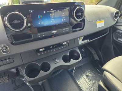 2026 Mercedes-Benz Sprinter Passenger Van 2500 Standard Roof I4 Diesel HO 144 AWD