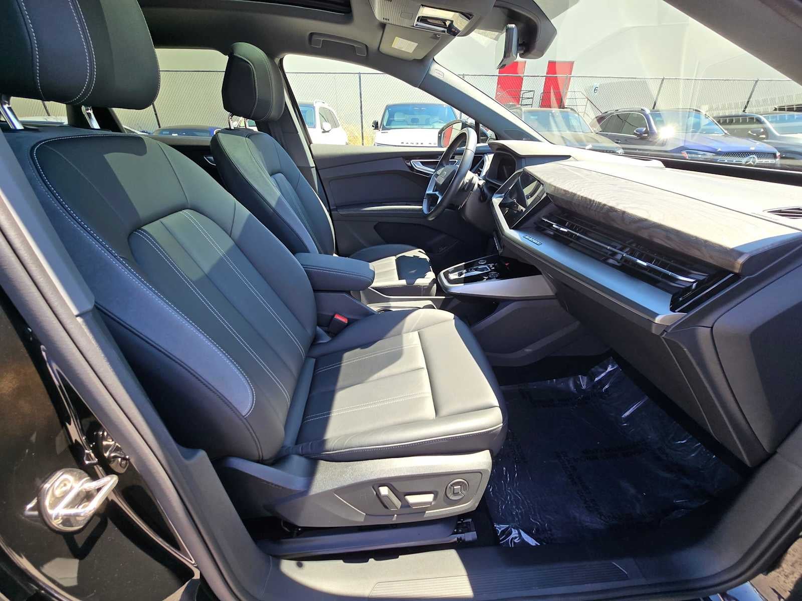 2023 Audi Q4 e-tron Prestige
