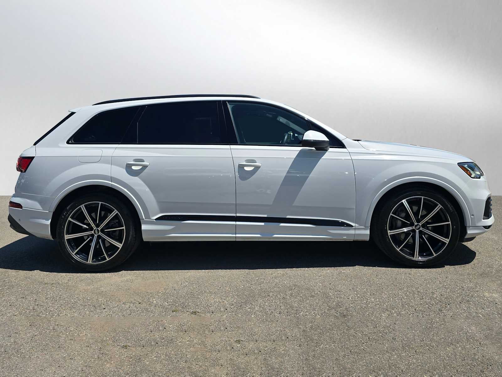 2023 Audi Q7 Prestige