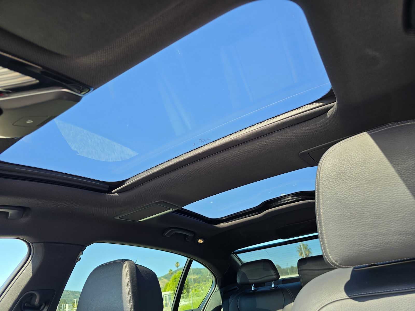 2021 BMW 740i 740i