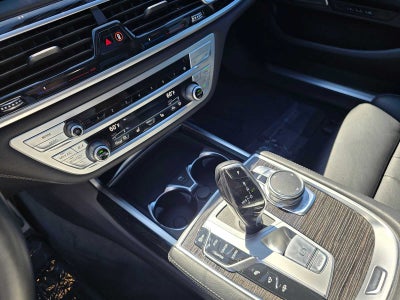 2021 BMW 740i 740i