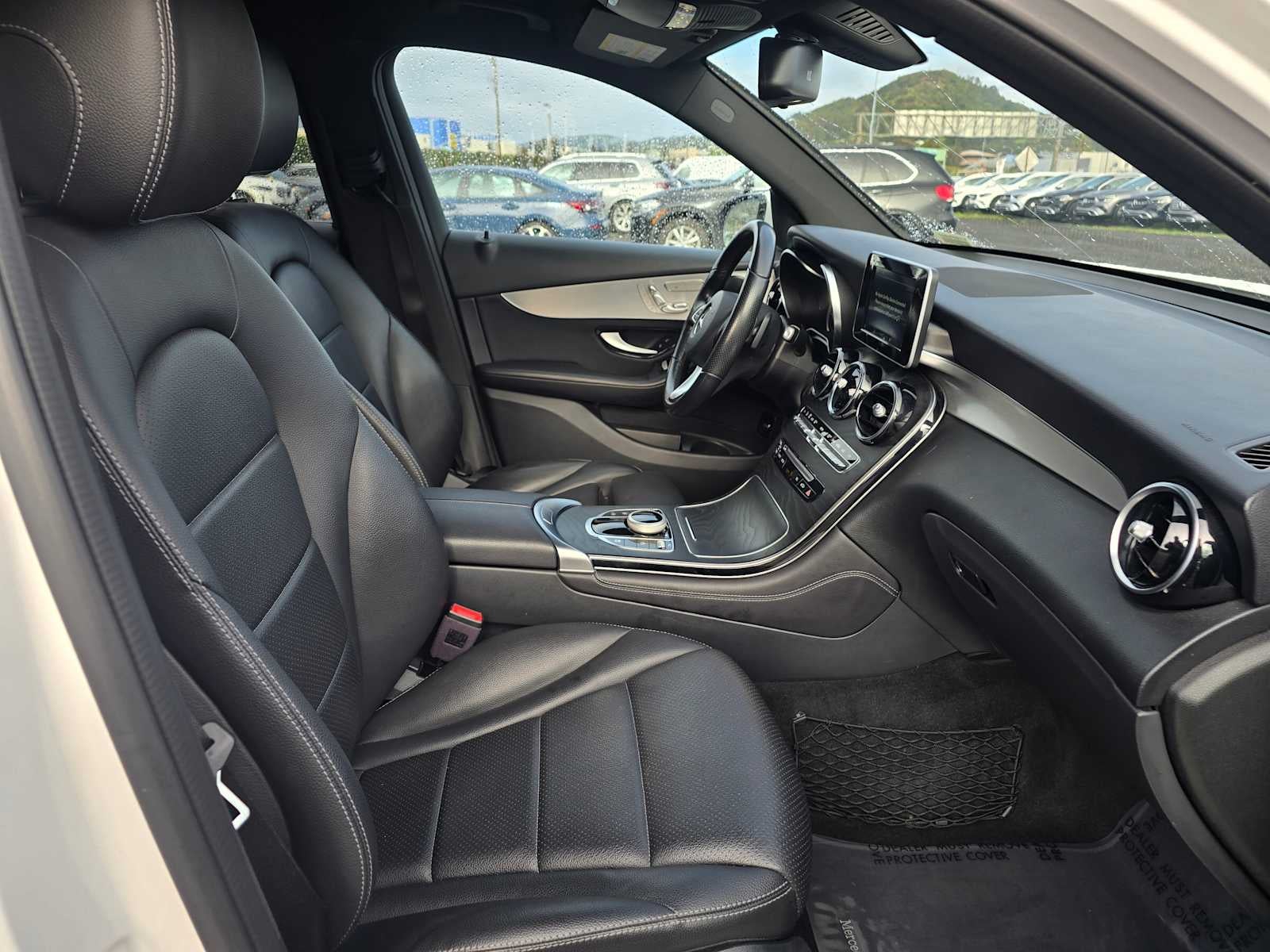 2019 Mercedes-Benz GLC 300 GLC 300