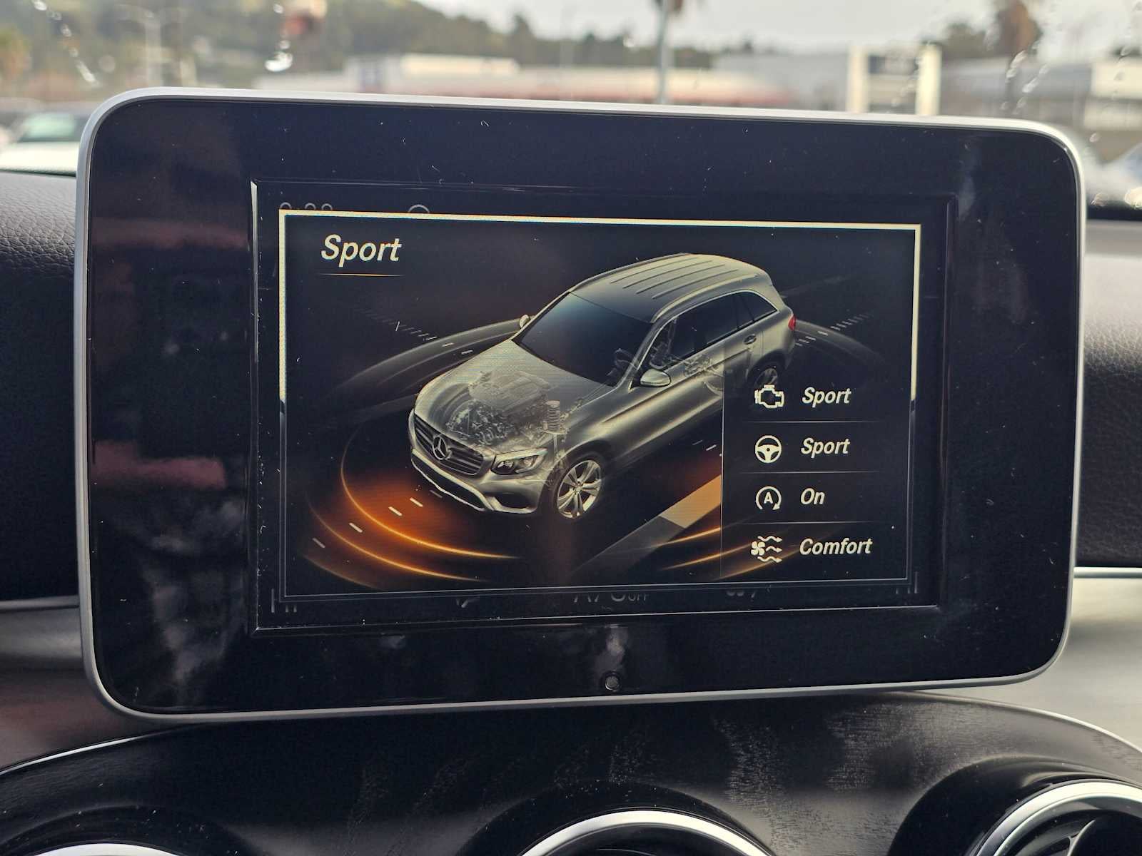 2019 Mercedes-Benz GLC 300 GLC 300