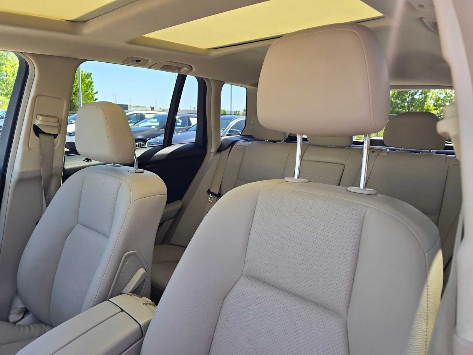 2012 Mercedes-Benz GLK 350 4MATIC® 4dr