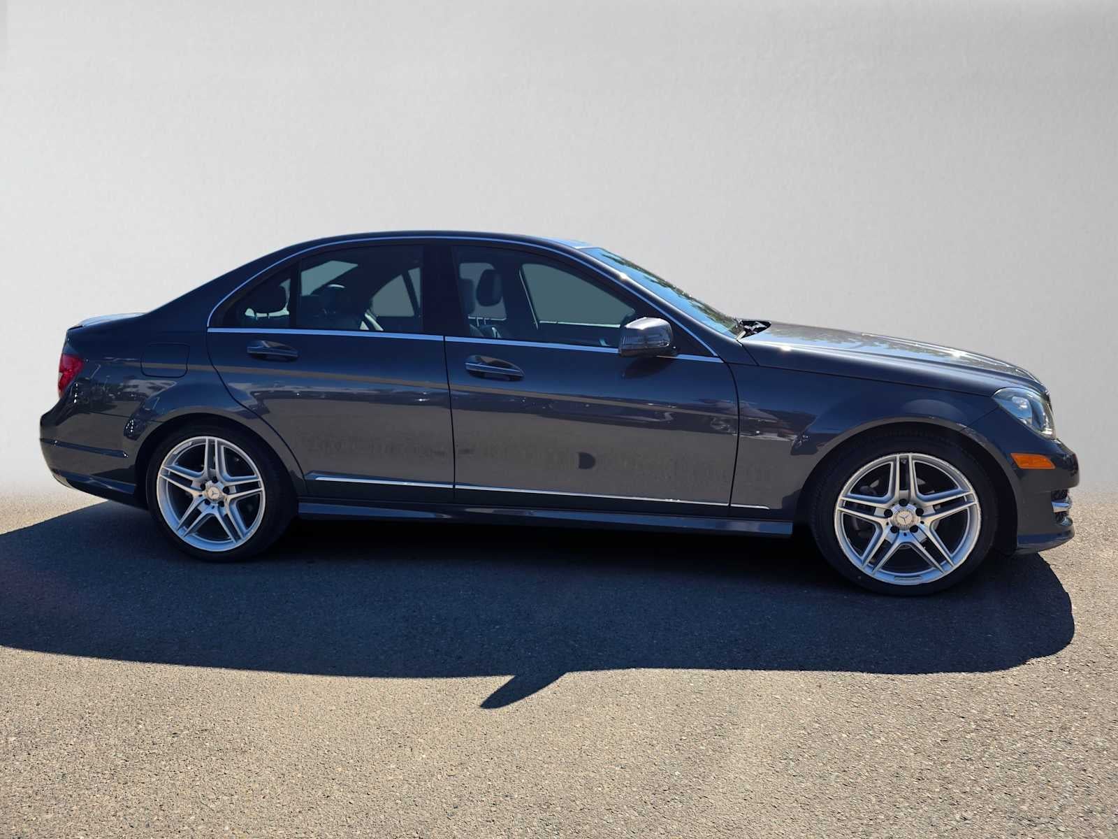 2014 Mercedes-Benz C 250 4dr Sdn RWD