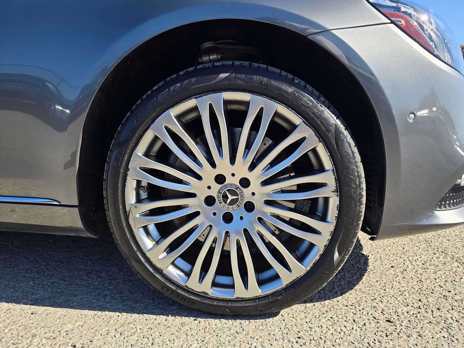 2019 Mercedes-Benz S 560 Sedan