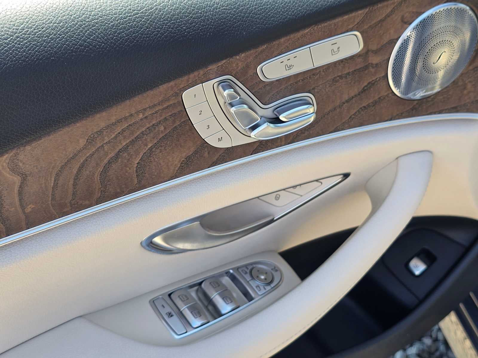 2017 Mercedes-Benz E 300 RWD Sedan