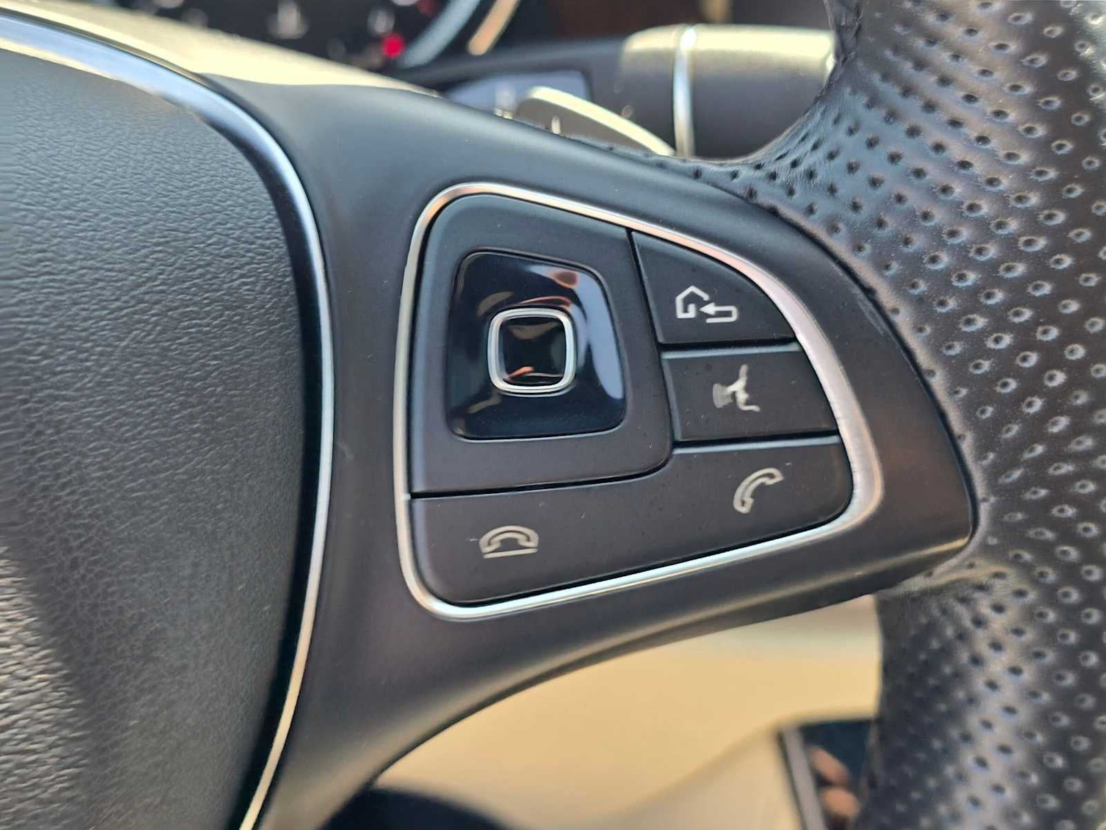 2017 Mercedes-Benz E 300 RWD Sedan
