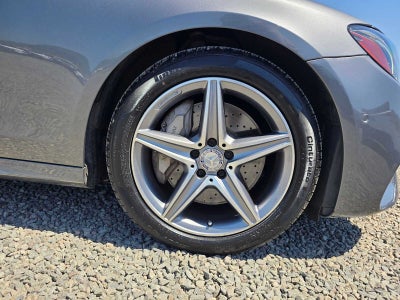 2017 Mercedes-Benz E 300 RWD Sedan