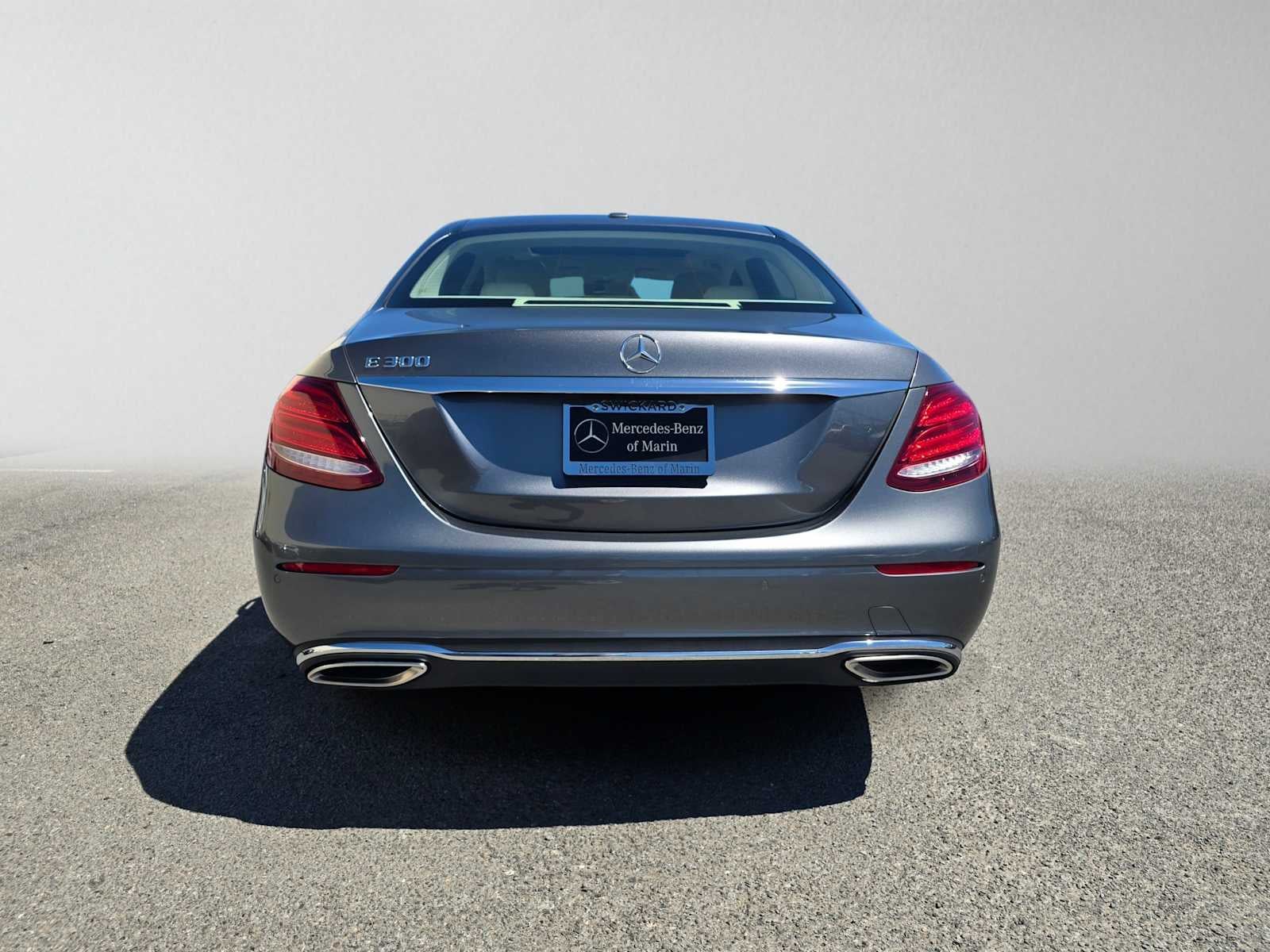 2017 Mercedes-Benz E 300 RWD Sedan