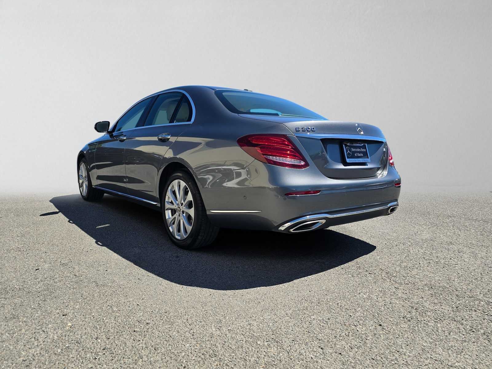 2017 Mercedes-Benz E 300 RWD Sedan