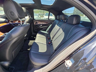 2019 Mercedes-Benz E 300 RWD Sedan