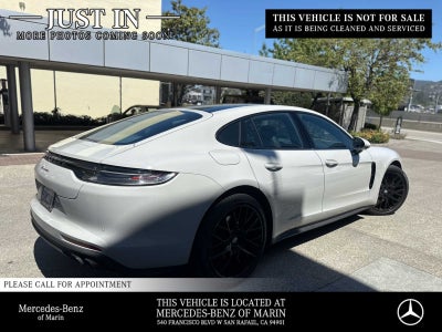 2023 Porsche Panamera RWD