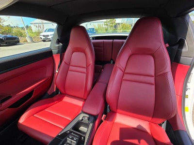 2024 Porsche 911 4 GTS