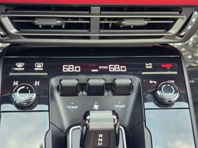 2024 Porsche 911 4 GTS