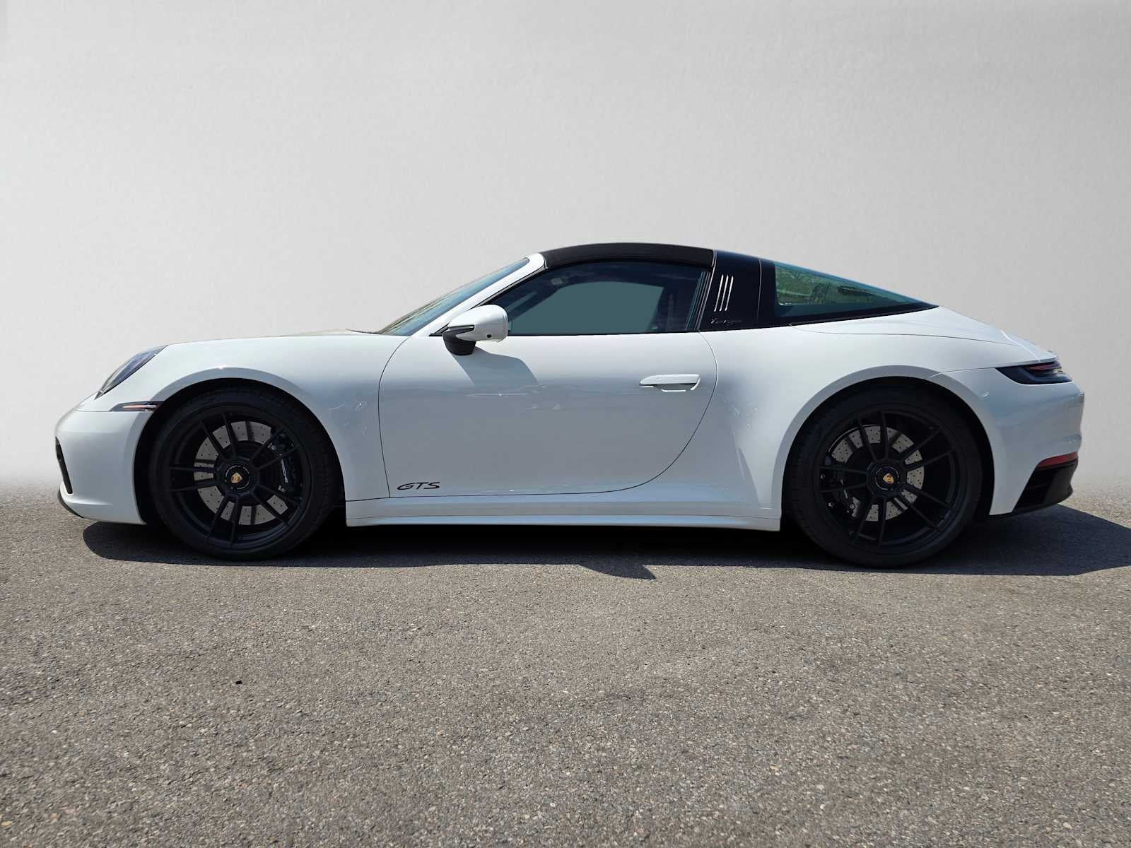 2024 Porsche 911 4 GTS