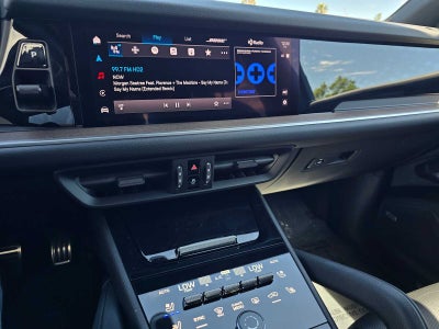 2024 Porsche Cayenne S