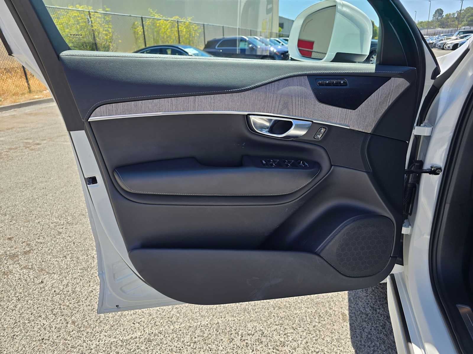 2022 Volvo XC90 Recharge Plug-In Hybrid Inscription