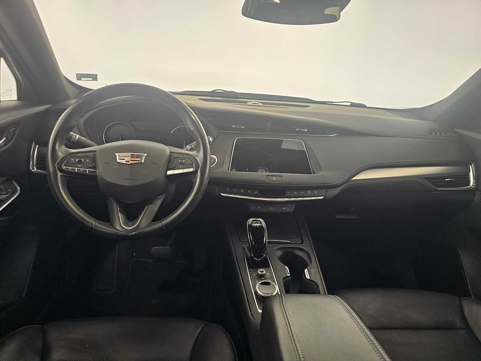 2023 Cadillac XT4 FWD Premium Luxury