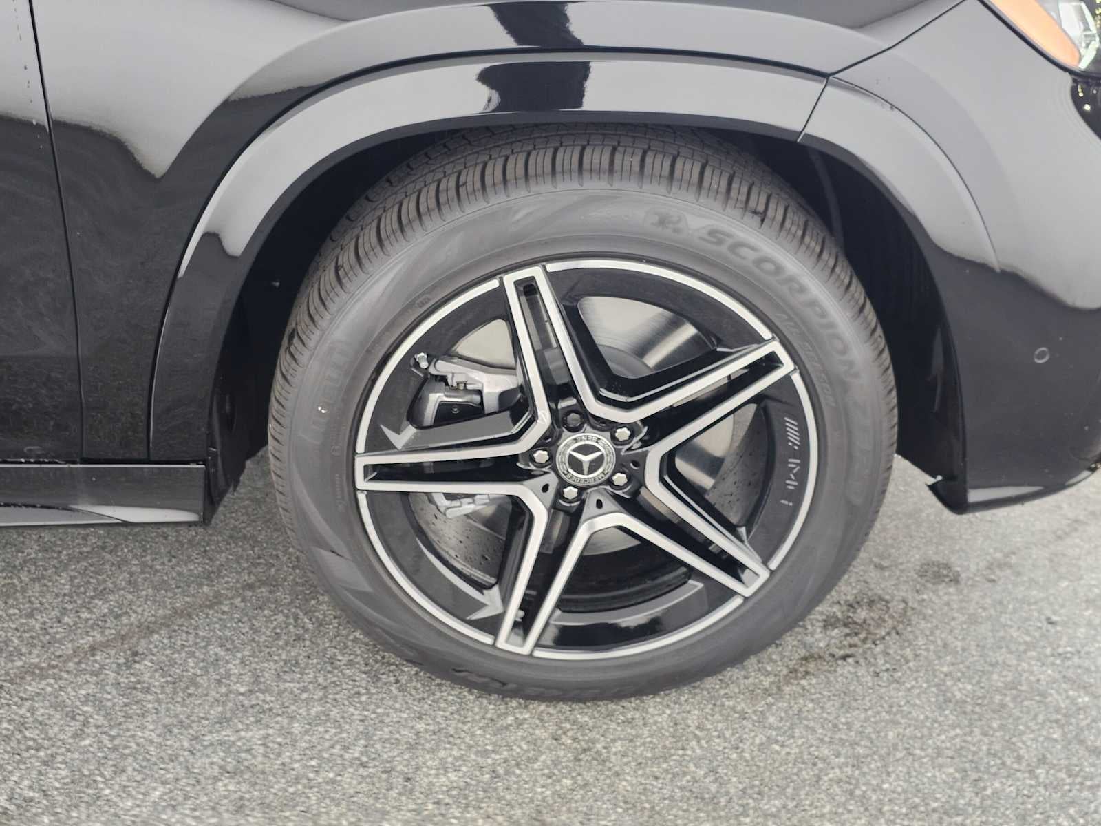 2027 Mercedes-Benz GLS 450 4MATIC® SUV
