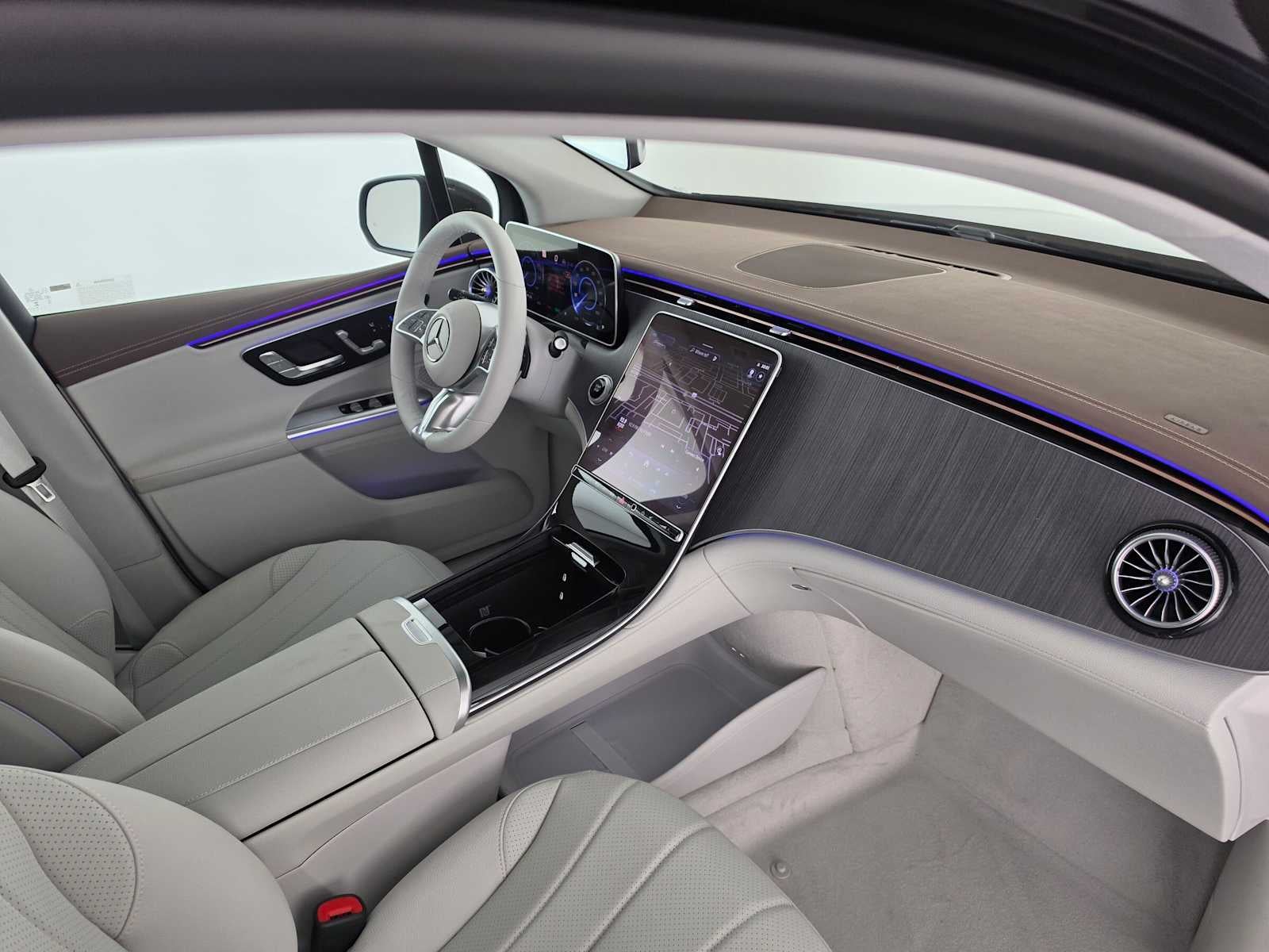 2027 Mercedes-Benz EQE 320 4MATIC® SUV