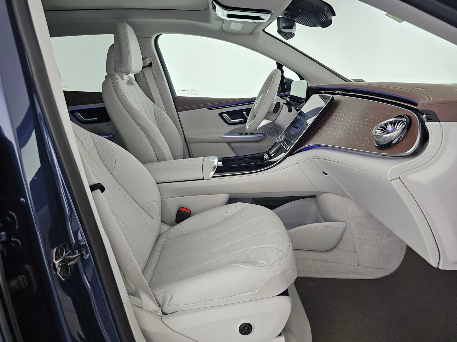 2026 Mercedes-Benz EQE 320 EQE 320