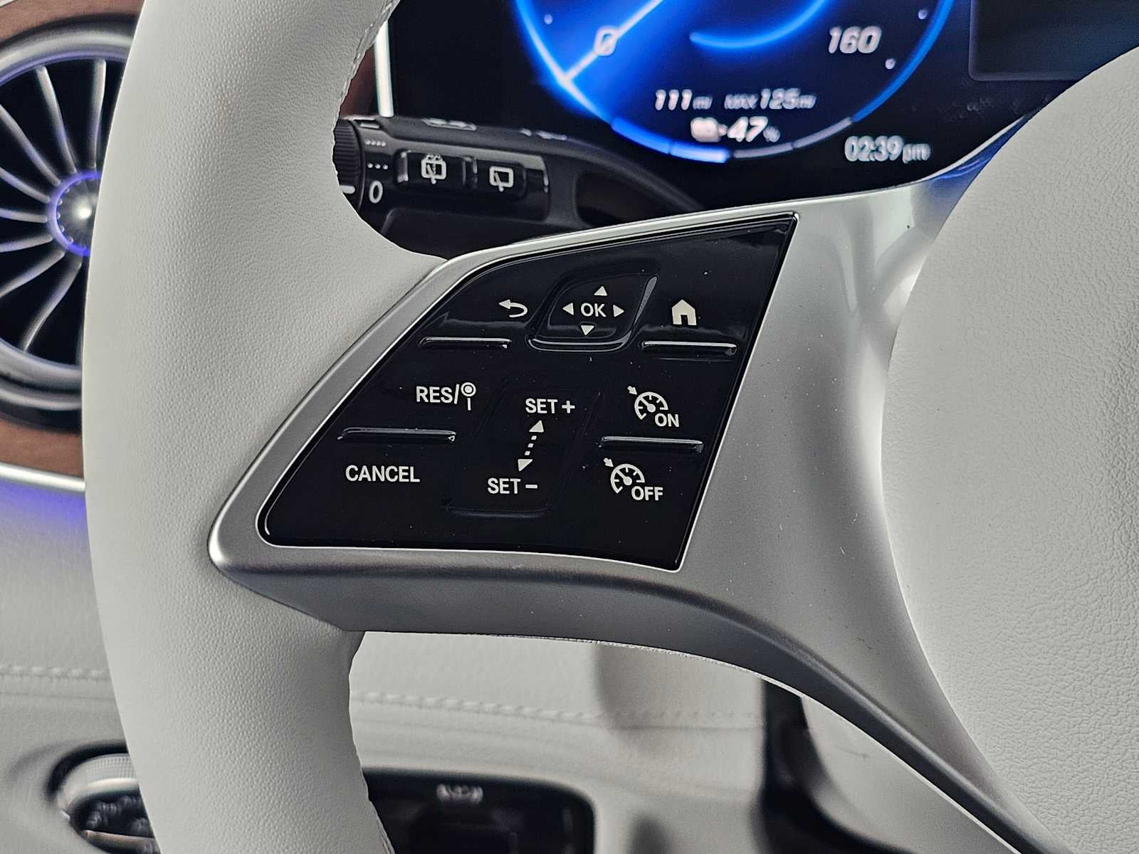 2026 Mercedes-Benz EQE 320 EQE 320