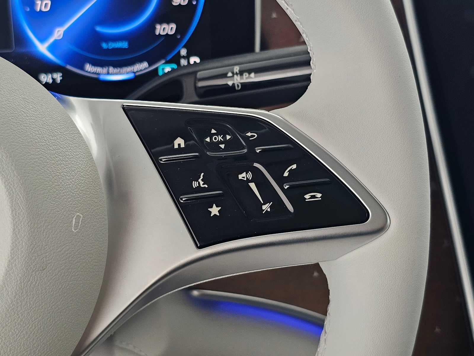 2026 Mercedes-Benz EQE 320 EQE 320