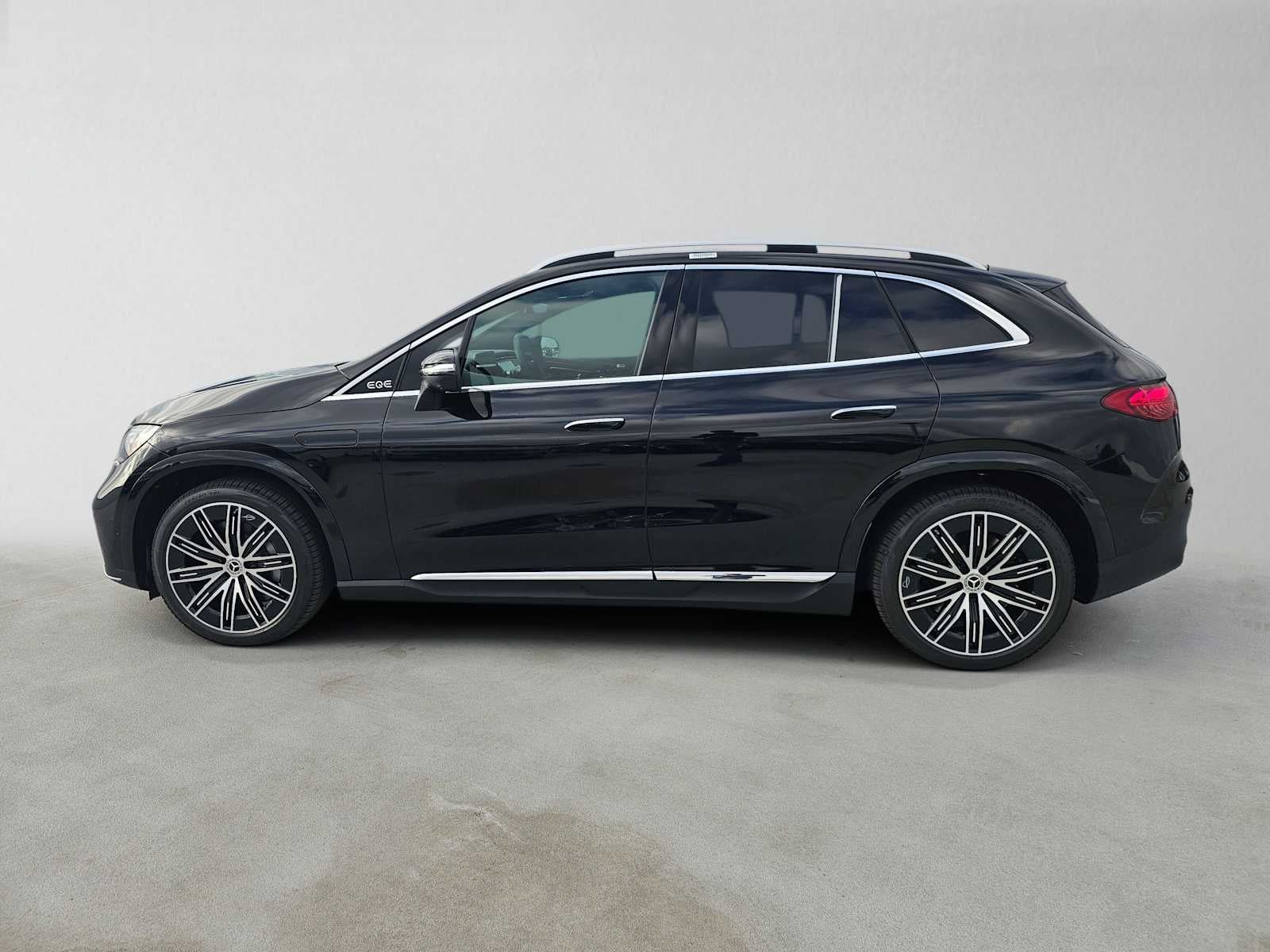 2027 Mercedes-Benz EQE 320 4MATIC® SUV