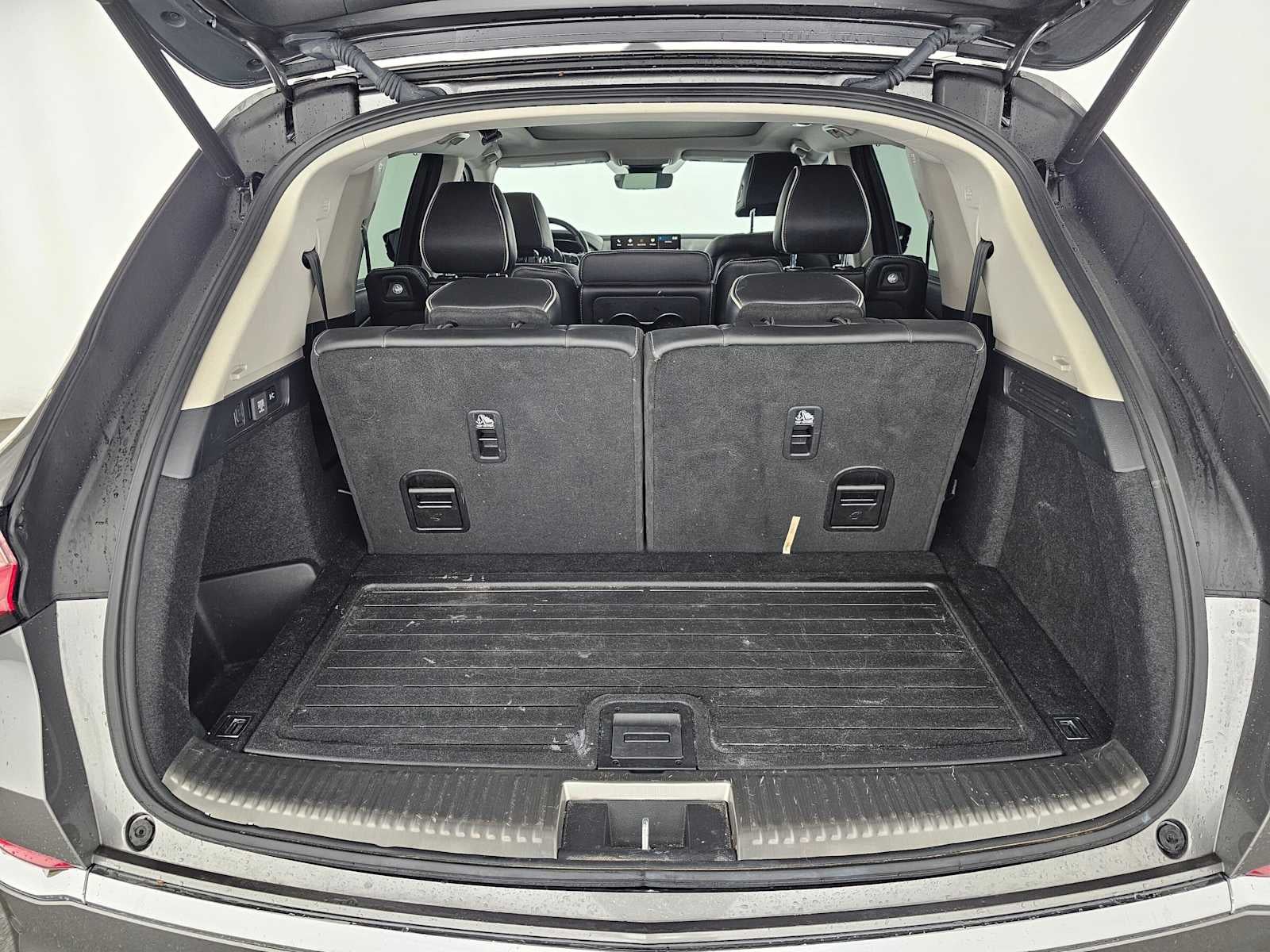 2023 Acura MDX w/Advance Package