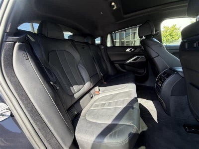 2022 BMW X6 xDrive40i xDrive40i