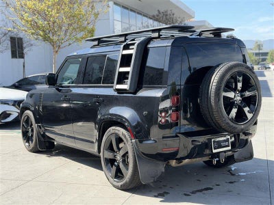 2022 Land Rover Defender X-Dynamic SE