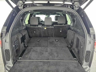 2025 Land Rover Discovery S