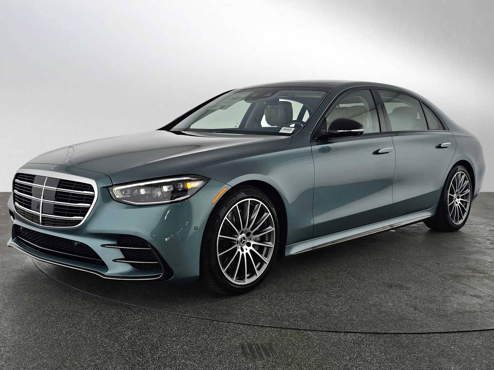 2026 Mercedes-Benz S 500 4MATIC® Sedan