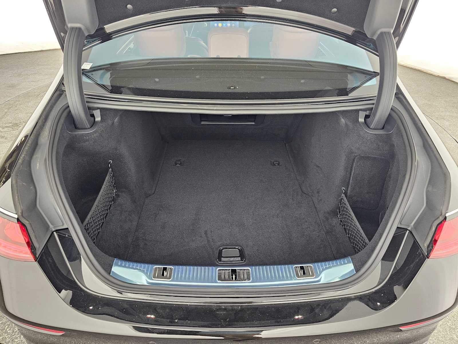 2027 Mercedes-Benz S 500 4MATIC® Sedan
